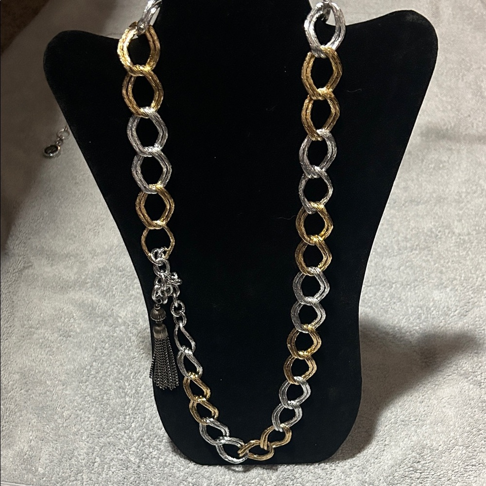 Elegant Large Link unsigned Gold and Silver Fashion Chain Necklace 36”